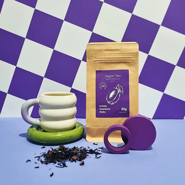 herbata lawendowa vegan tea z kubkiem